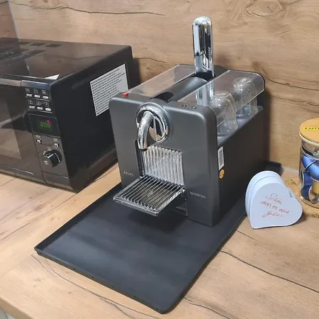 Nah Am דירה פרידריכסהאפן